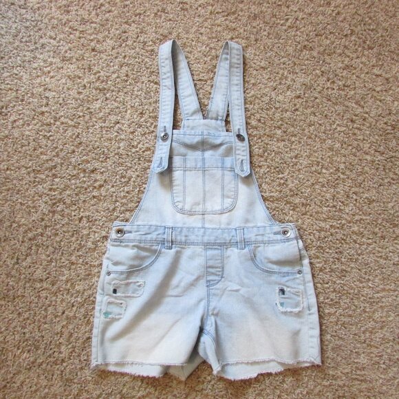 NWOT Squeeze Girls 14 Ligh Blue Denim Bib Overall Shorts Patches Design - Picture 1 of 2